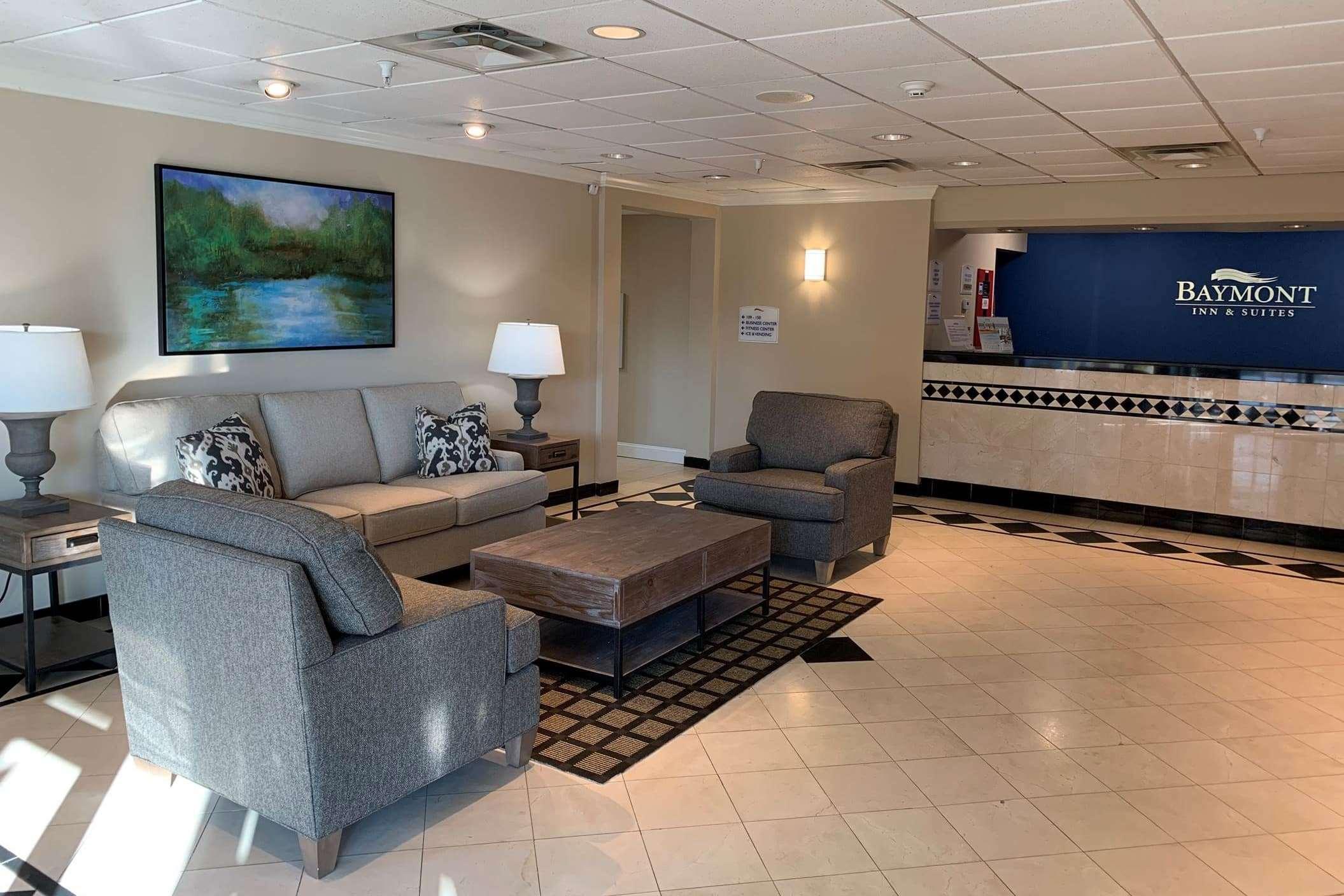 Hotel Baymont By Wyndham Latham Albany Airport Extérieur photo