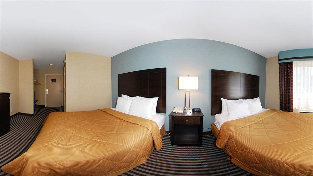 Hotel Baymont By Wyndham Latham Albany Airport Extérieur photo