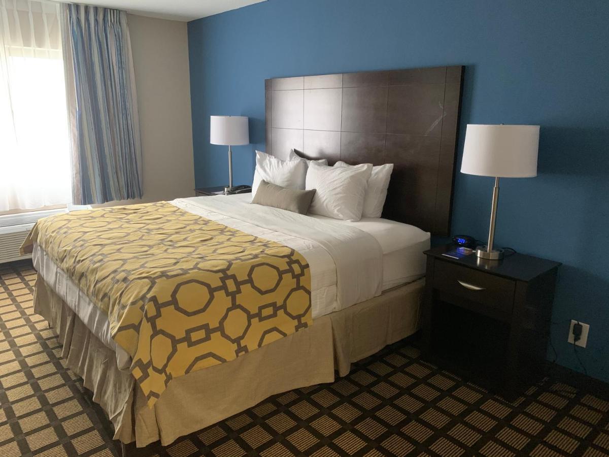 Hotel Baymont By Wyndham Latham Albany Airport Extérieur photo
